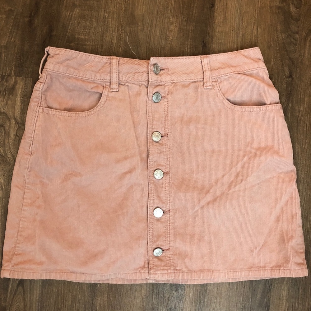 Pink ribbed (corduroy) skirt